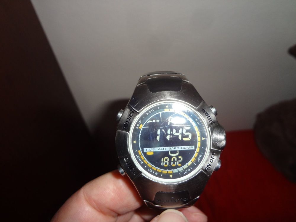 suunto observer titanium watch Acheter sur Ricardo