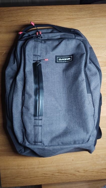 Dakine network outlet 30