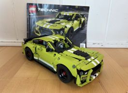 LEGO Technic Ford Mustang Shelby GT500