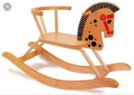 Schönes Holz Schaukelpferd für Kinder