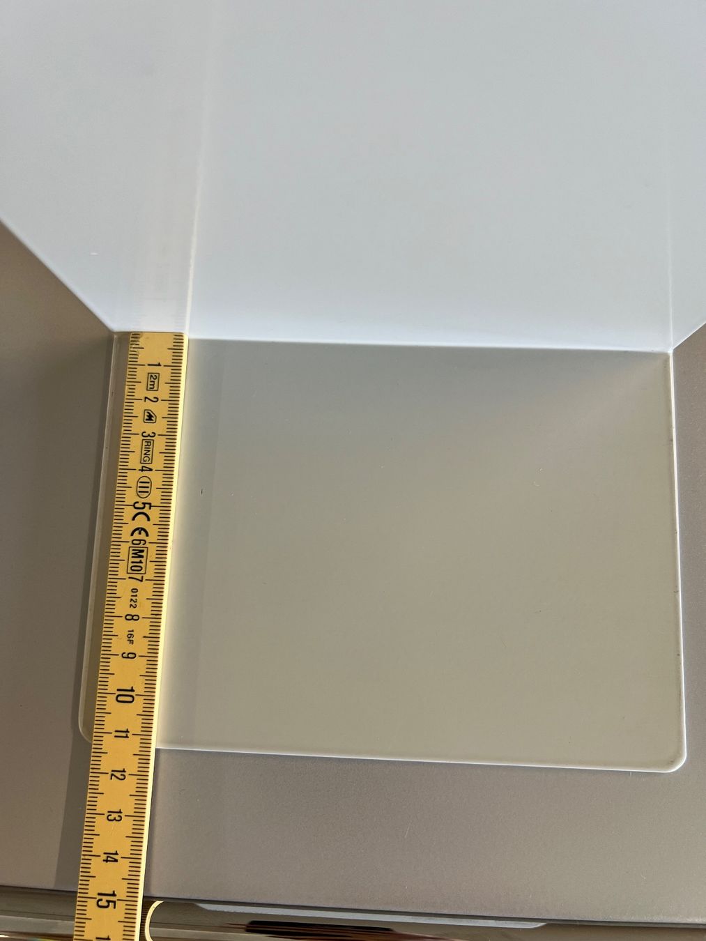USM Autres décorations & accessoires: USM Haller Bücherstütze magnetisch – D'occasion à Luzern par B-R 4