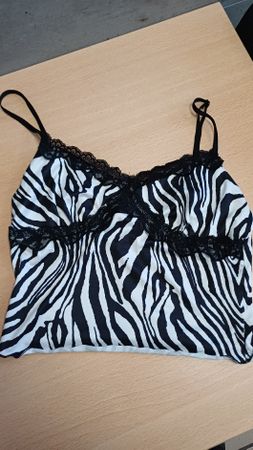 Top noir et blanc