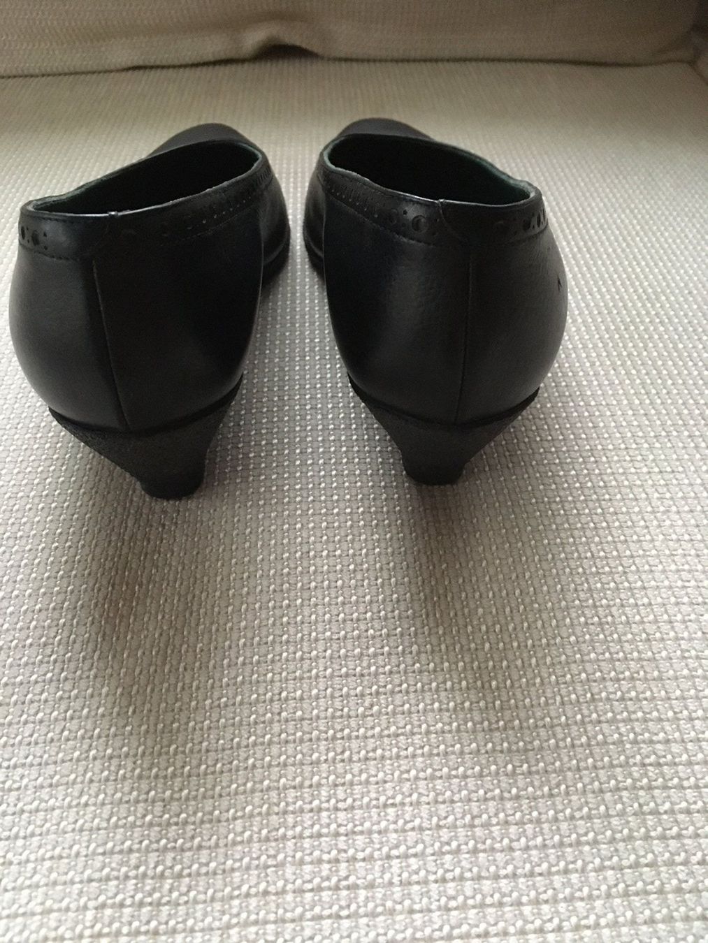 Scarpe da donna: Halbschuhe, Pumps Marine, Leder Gr. 38 – Usato da Münchenstein venduto da ann_2n6y 6
