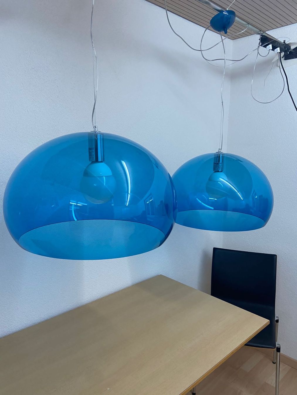 Kartell Lampade: Pendellampe Kartell FL 2 Stk. – Usato da Laupersdorf venduto da Borer_Liquidationen 3