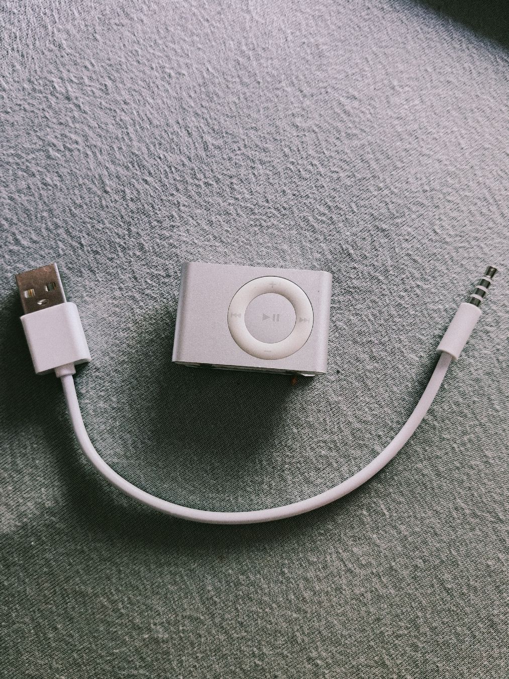 Apple Lecteur media portable: Apple iPod shuffle 2 (A1204) – D'occasion à La Chaux-de-Fonds par Honit.ch 1