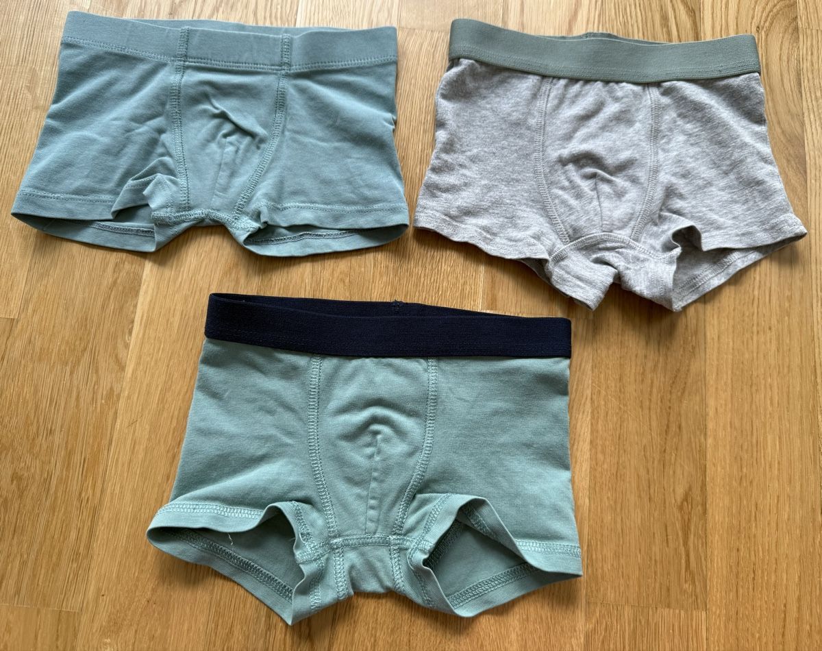 Biancheria intima: Lot de 3 boxers unis, taille 92 – Usato da Genève venduto da valmath