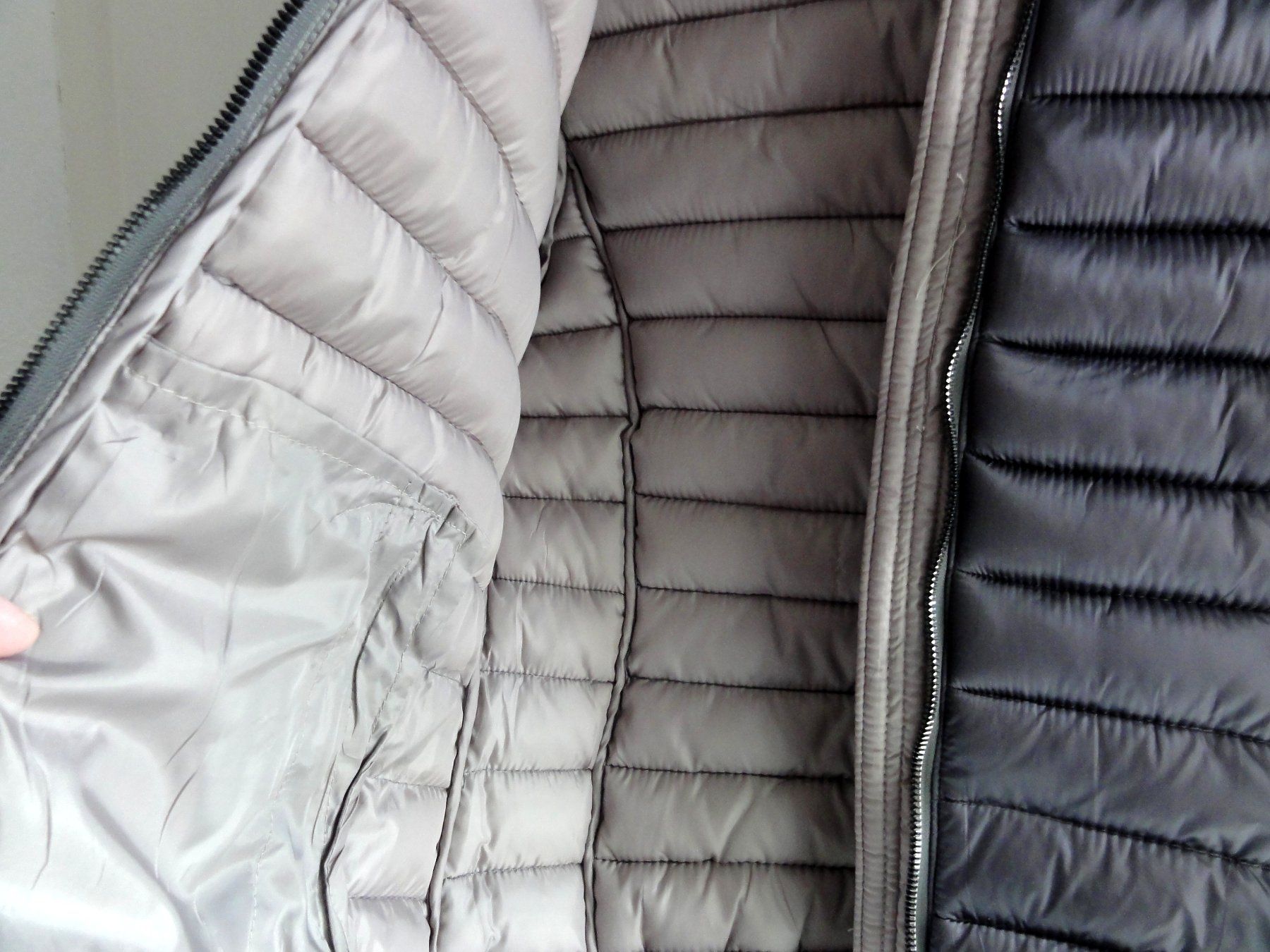 Giacche: Damen-Uebergang-Steppjacke Grösse M – Nuovo (secondo la descrizione) da Ebikon venduto da 2297 2