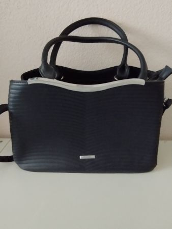 Schicke Handtasche SILVIAROSA, schwarz, neuwertig!