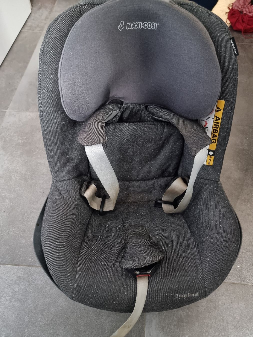 Maxi-Cosi Seggiolini per auto: siège maxi cosi 2 Way pearl – Usato da Reconvilier venduto da Sandrine99