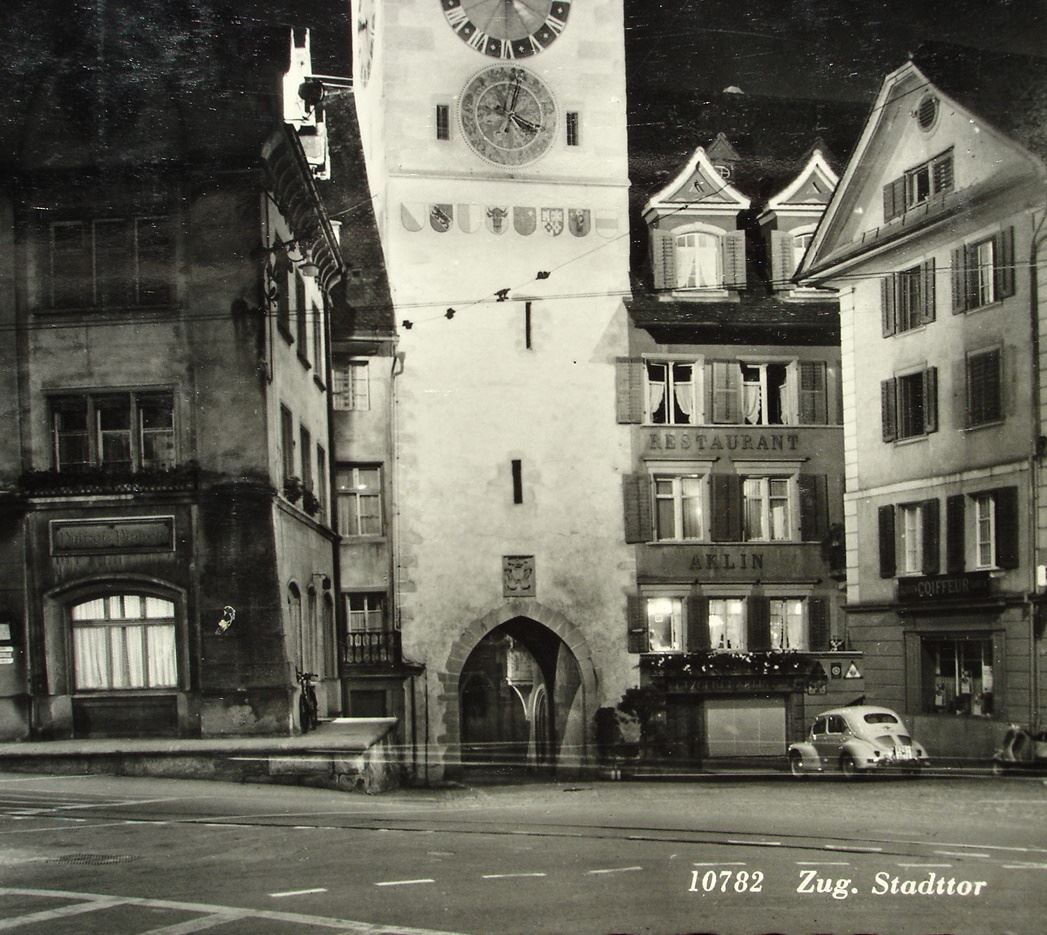 Cartoline postali: ZUG Stadttor - Polizei - Restaurant Aklin - Auto – Usato da Jona venduto da philajona 2