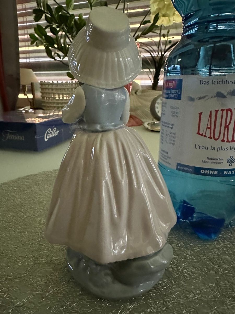 Lladro Statuette: NAO by Lladro Figur – Nuovo (secondo la descrizione) da Binningen venduto da Yuliya15 2