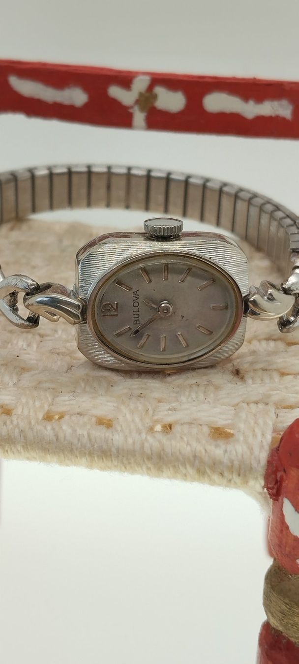 Bulova Orologi: Montre 50's bulova – Usato da La Chaux-de-Fonds venduto da jac_9llg 2