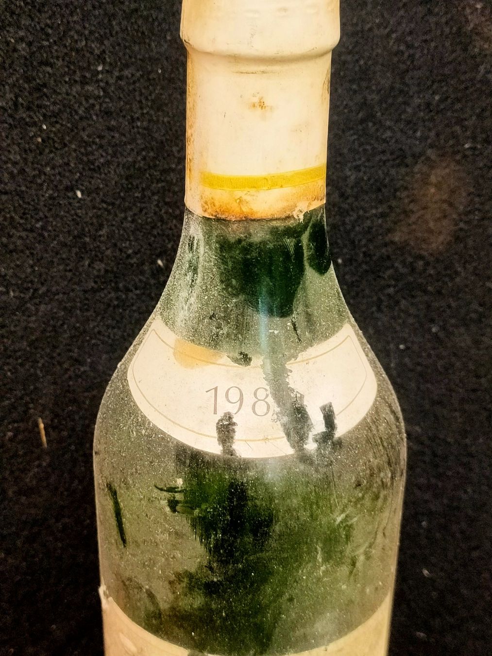 Wein: CHÂTEAU ? 198? – Neu (gemäss Beschreibung) aus Genève von Leboucheoreilles 1