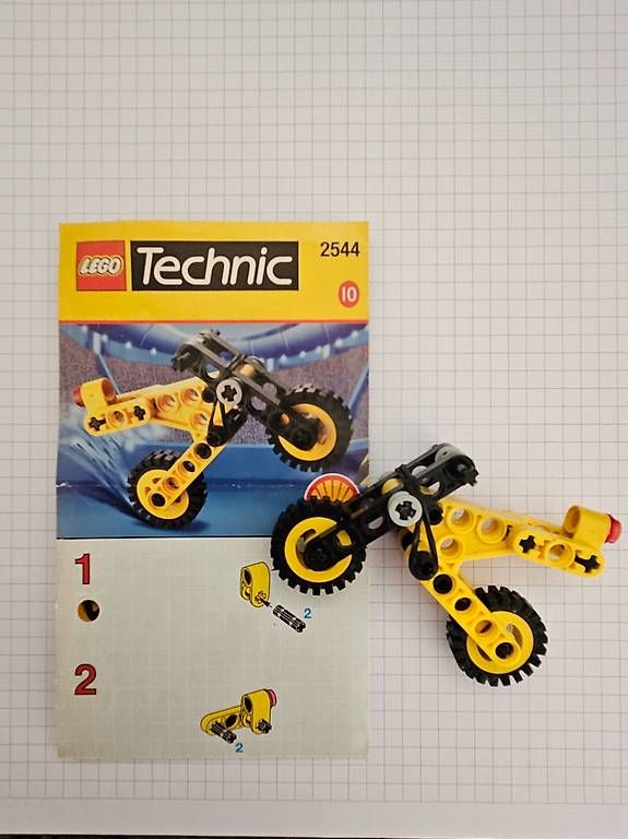 Kit di costruzioni: 2544 LEGO Technic Motorcycle – Usato da Ettingen venduto da jac_6ttp 1