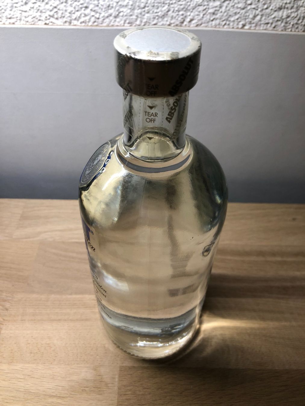 Absolut Vodka Spiritueux: ABSOLUT VODKA 700ML (ca. 2007) - Lot Code: L68X7 13:43 – Neuf avec emballage d'origine à Aarberg par umearocks 6