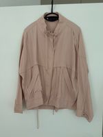 Zara Jacke
