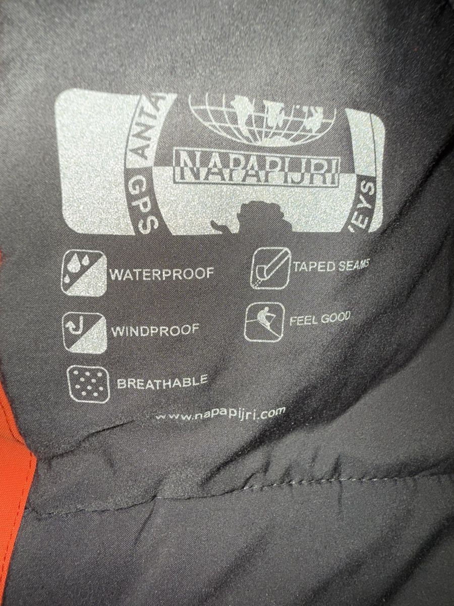 Napapijri Giacche: Veste chaude Napapijri – Usato da Commugny venduto da Flamantrose77 3
