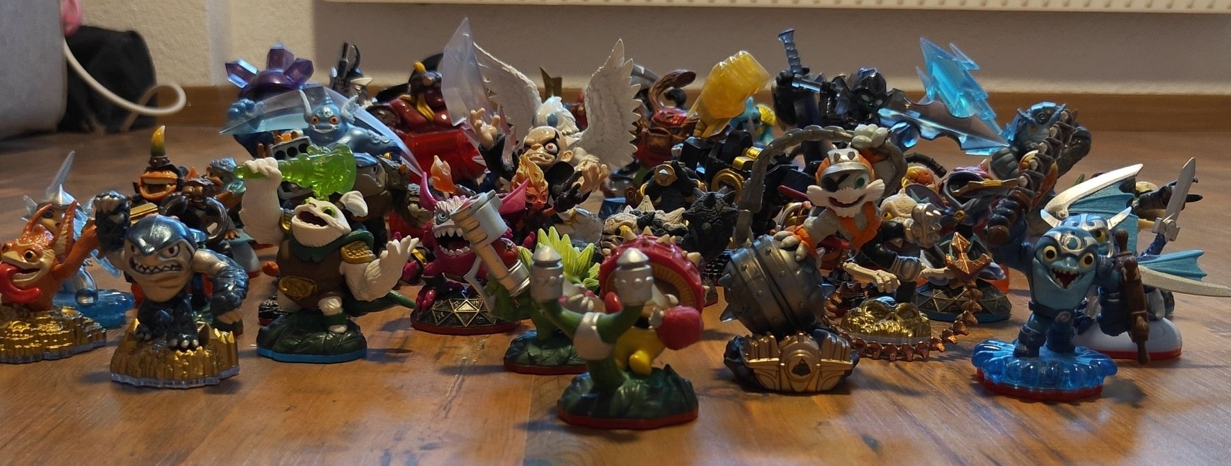 Nintendo Statuette: Skylanders Spielfiguren Bundle – Usato da Recherswil venduto da kau_td6d