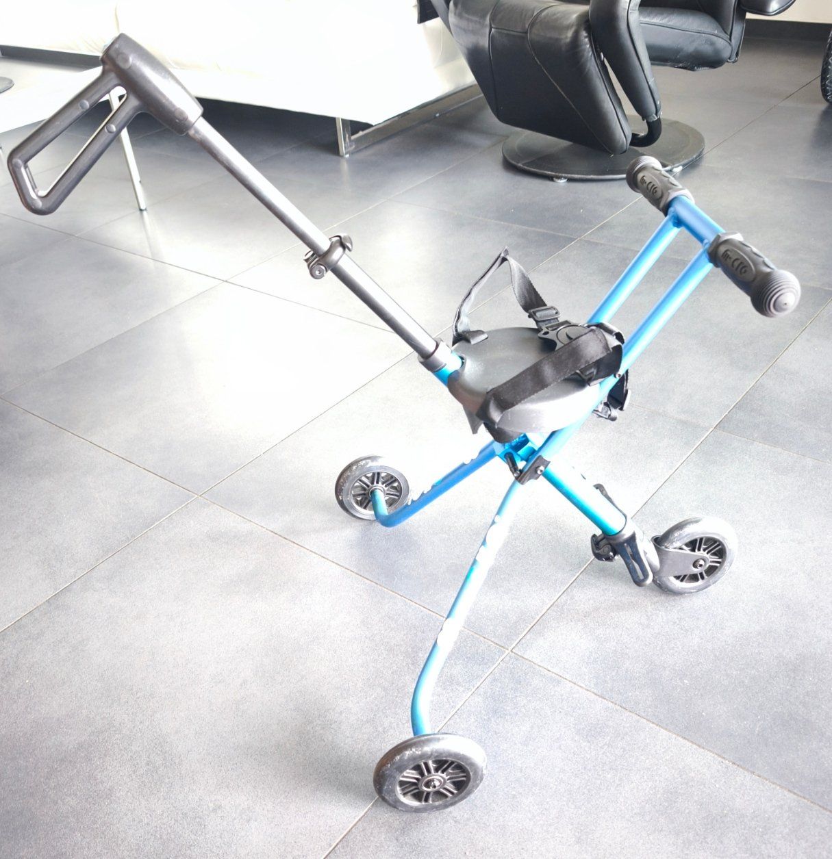 Micro Fahrzeuge für Kinder: Micro trike XL – Gebraucht aus Unterengstringen von brosi1313