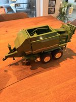 John Deere 690 Ballenpresse Spielzeug guter Zustand