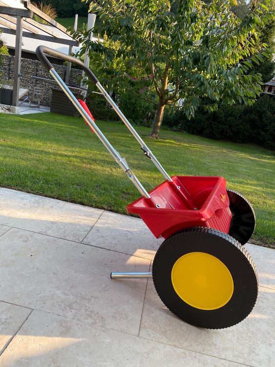WOLF Garten WE 430 Streuwagen Kaufen auf Ricardo