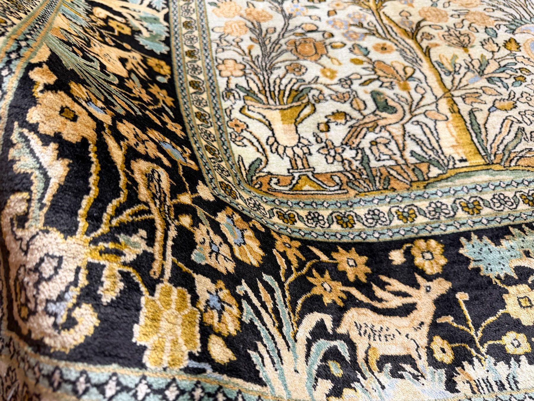 Tappeti: Wunderschöner grosser Seidenteppich - Handgeknüpft – Usato da Bennau venduto da Mayer_Carpets 5