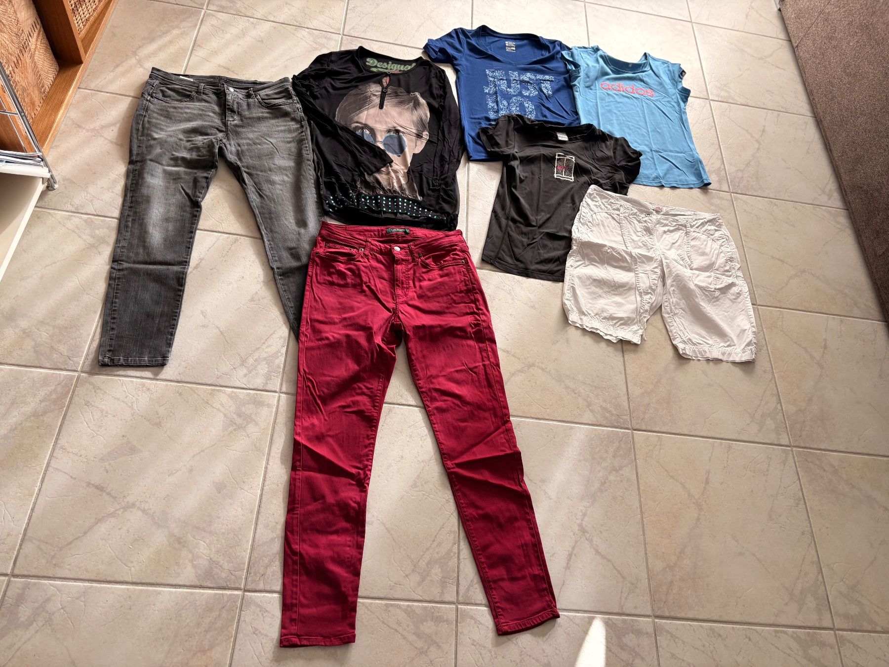 Kleiderpakete: Kleiderpaket Damen Gr. 36/38 7 Teile – Gebraucht aus Dietlikon von Bachtel97