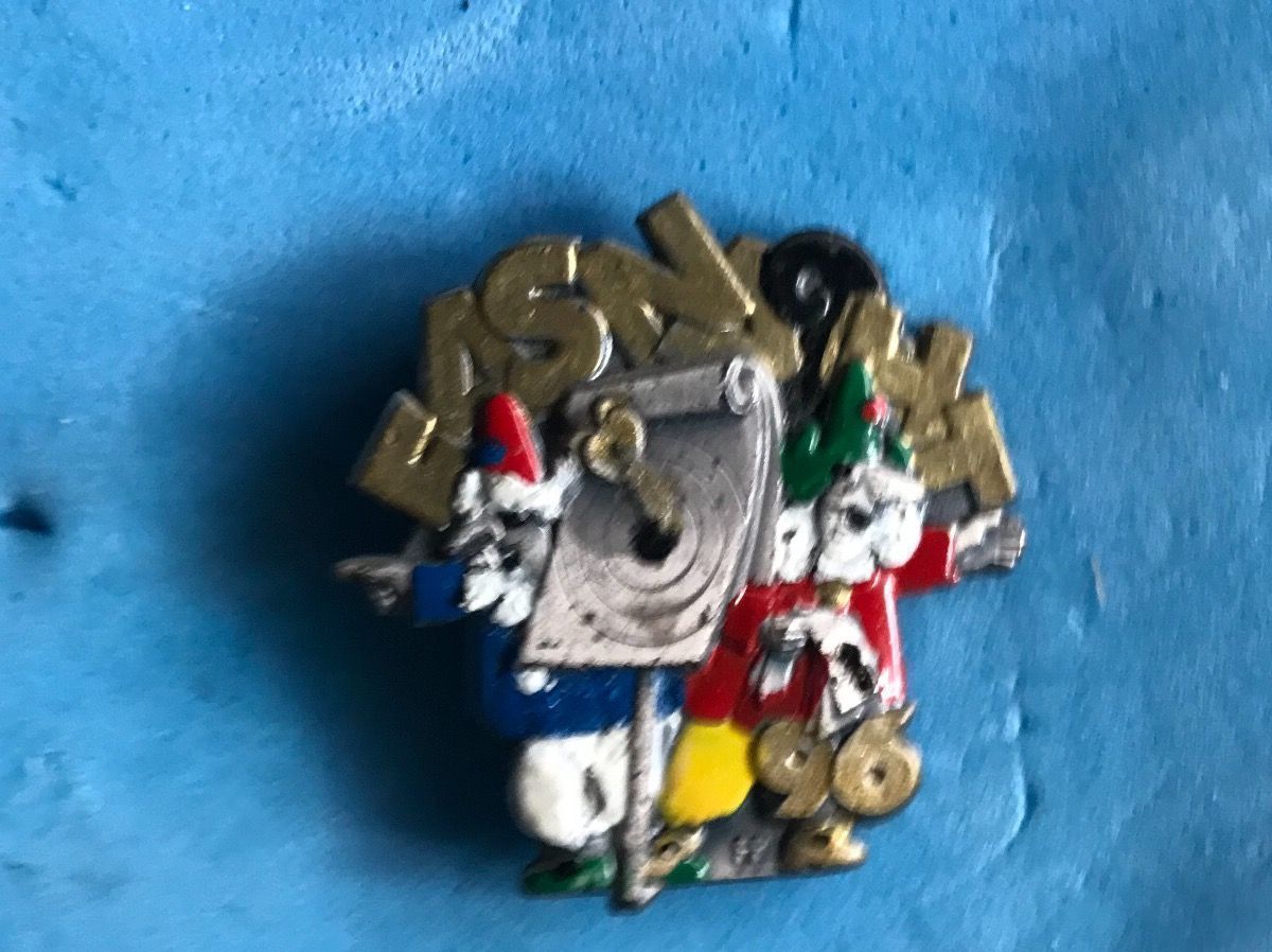 Placchette & Badge: Basel 1996 Handbemalt – Usato da Itingen venduto da Bebbi6569