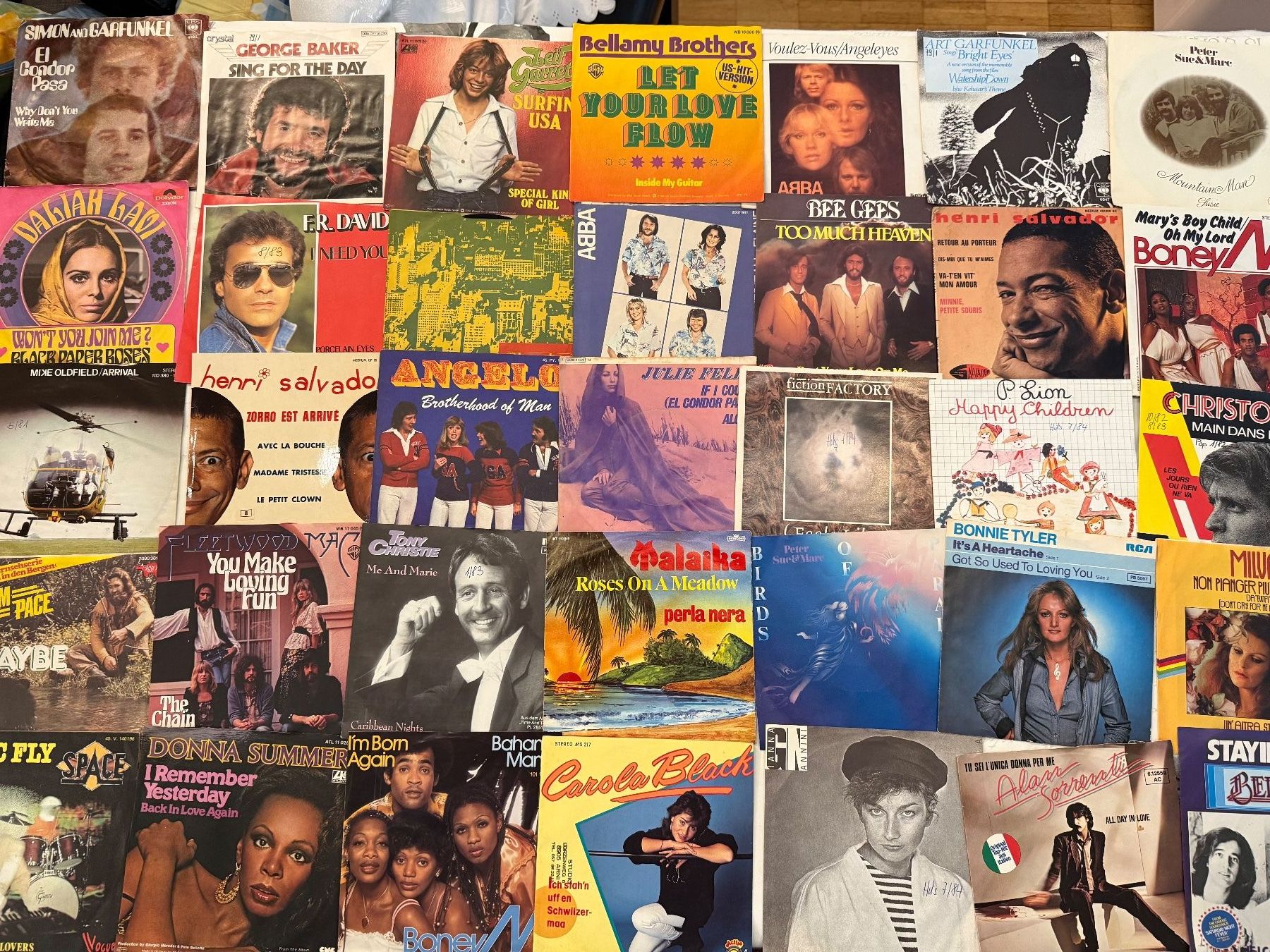 Dischi in vinile: 35 Singles Pop / Vintage 4 – Usato da Zürich venduto da fehlton