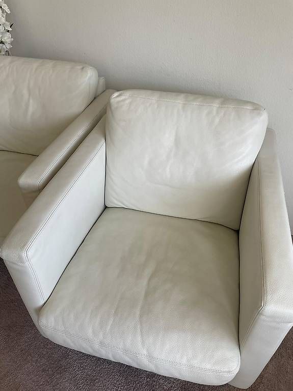 Sessel: 2 Leder Sessel, Classics by Pfister – Gebraucht aus Dietlikon von 11rs 4