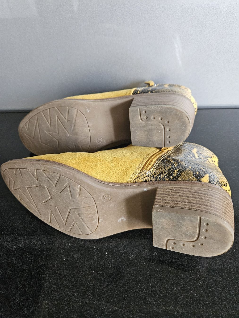 Damenschuhe: Stiefelette Catwalk Gr. 38 neuwertig – Neu (gemäss Beschreibung) aus Seewen SZ von Ingenbohl 5