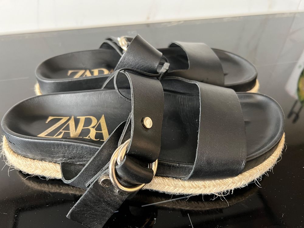 Zara Vente Sandales Homme Pieds Nus Zara • 15,650CFA • NERML