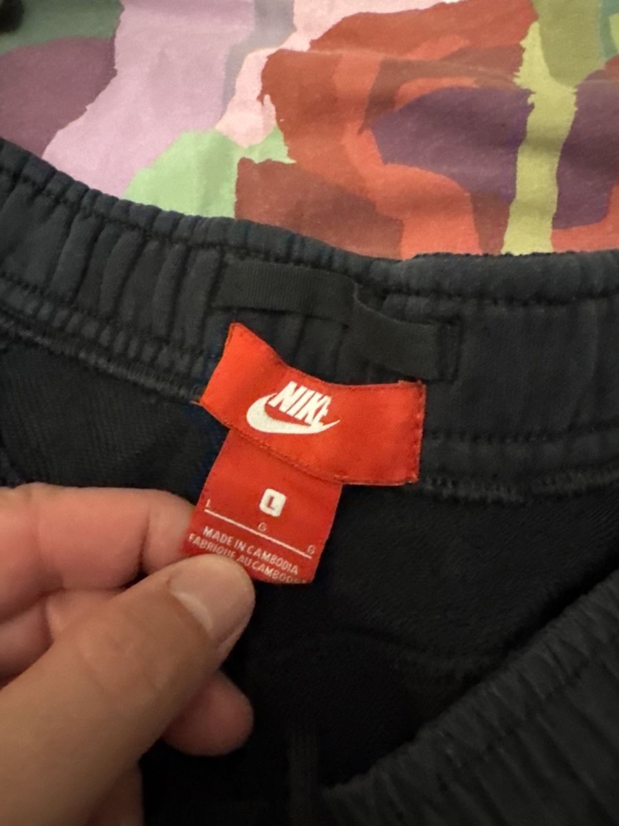 Nike Pantalons: Nike  – D'occasion à Menzingen par Dali2504 2