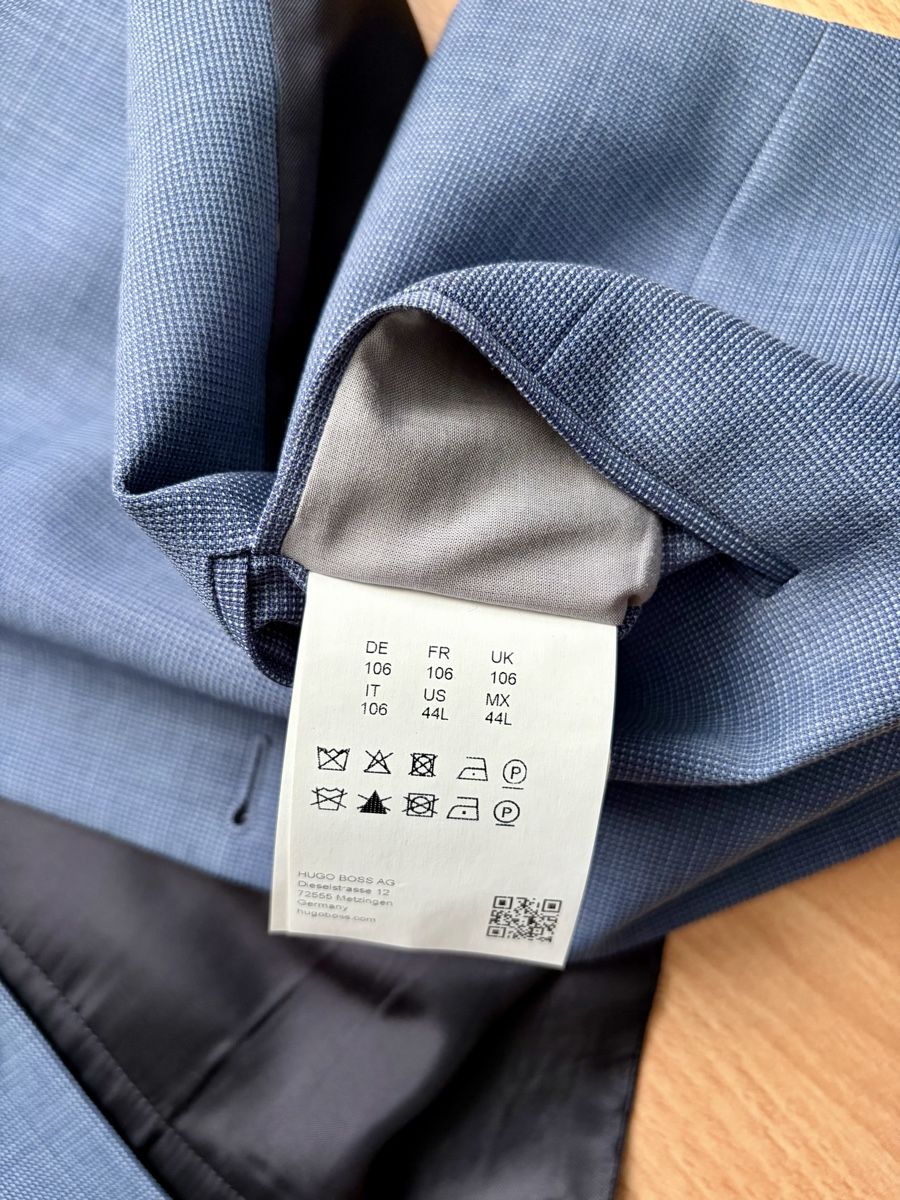Hugo Boss Gilets & Westen: Hugo Boss Gilet – Gebraucht aus Adliswil von Bvb3 3