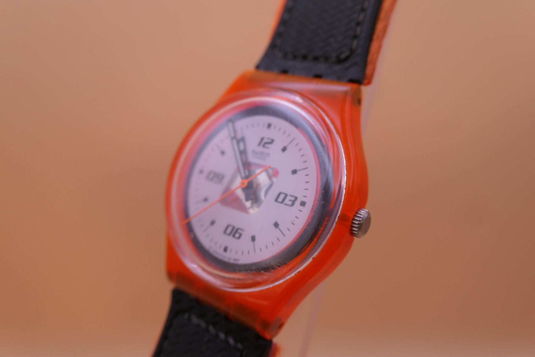 Swatch Montres: Swatch Gent Access "SKI PATROL" SKO100L, neue Batterie – D'occasion à Thun par CHRONOTIKA 1