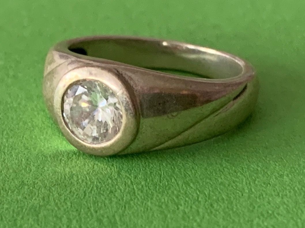 Ringe: Silberring mit rundem weisstein (gr. 54) – Gebraucht aus Dittingen von Bijoubelle