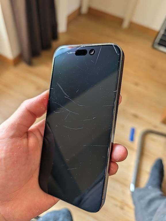 Apple Portables: iPhone 15 Pro 128GB – D'occasion à Winterthur par up. 4