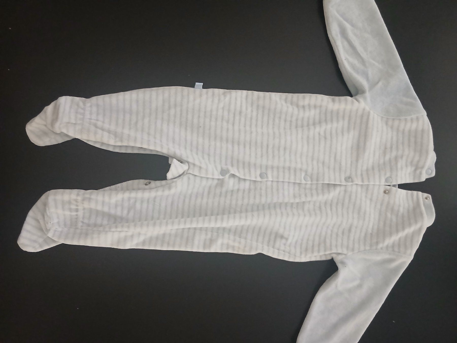 Pyjamas & Ähnliches: Pyjama – Gebraucht aus Basel von baz_lwf5 2