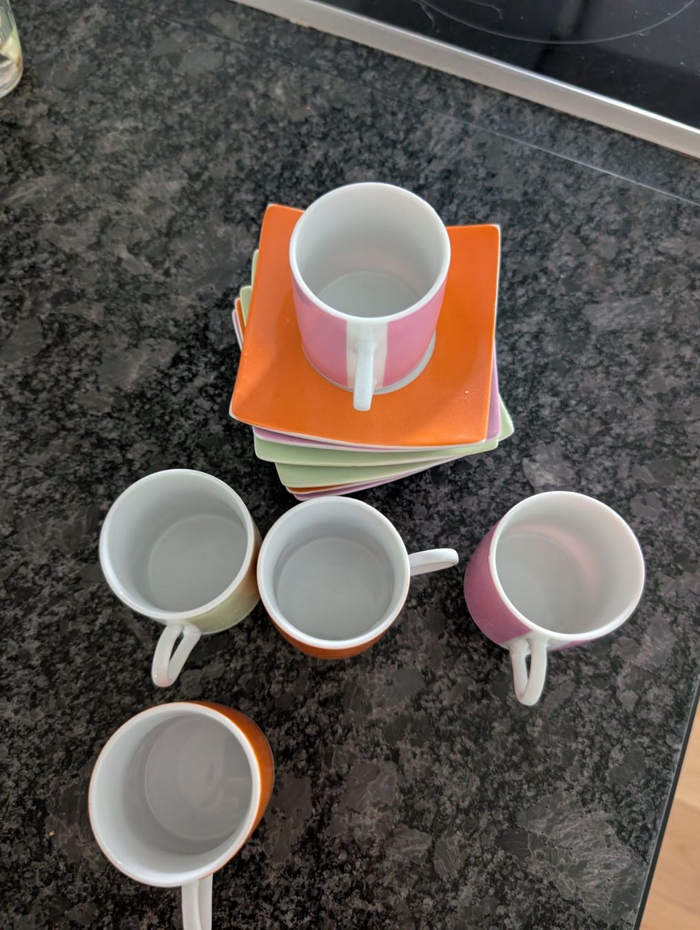 Tassen: 5 Espressotassen mit Unterteller farbig modern – Gebraucht aus Liebefeld von jon_7blx 2