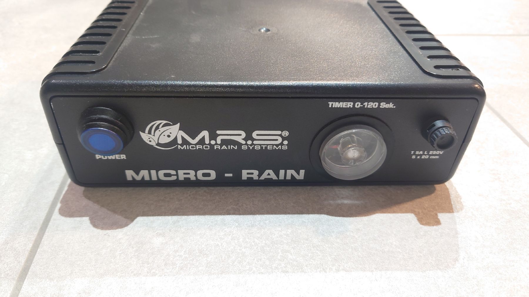 Pompe & Parti di ricambio: MRS Micro Rain System Bewässerungscomputer MRS-00599 – Usato da Bözberg venduto da Kitekiller94