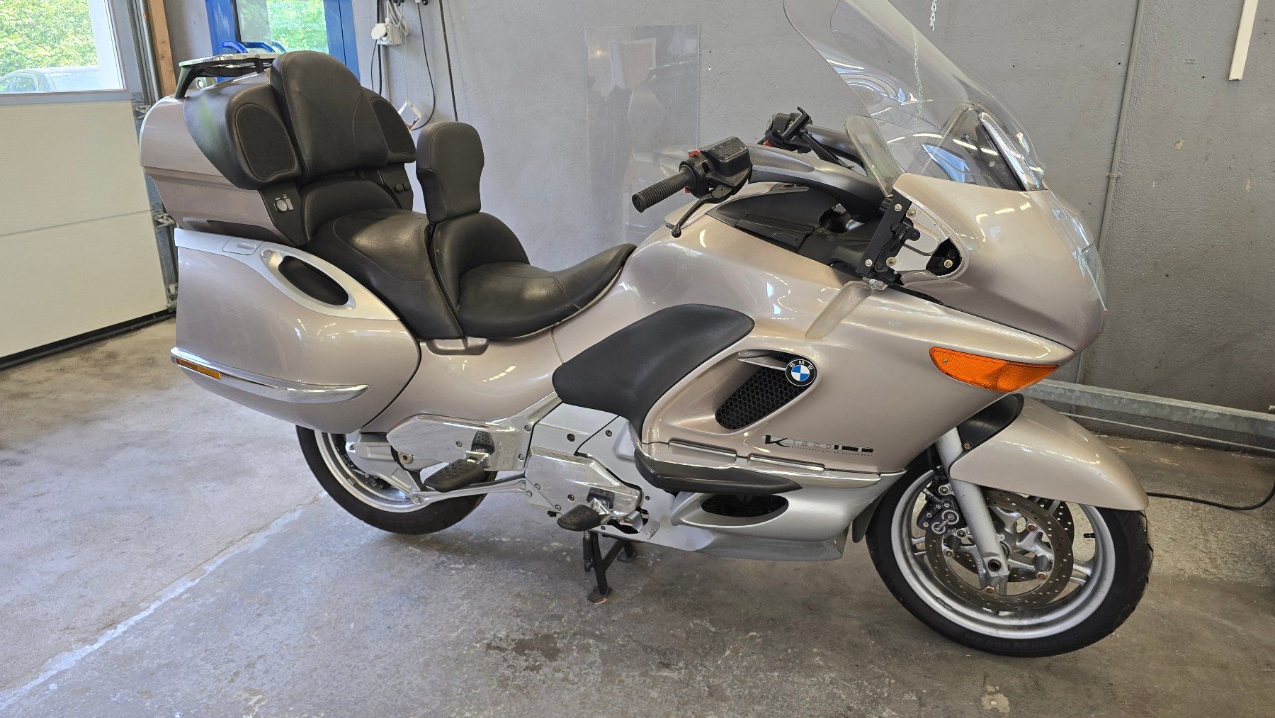 BMW Strasse: 2 mal BMW K1200 LT – Defekt aus Glarus von Ttool