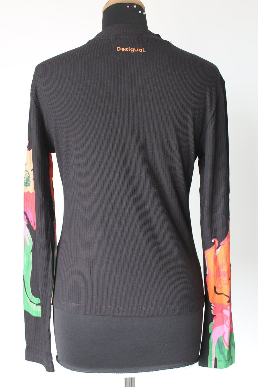 Desigual Pulls & Sweat-shirts: Pullover DESIGUAL taille L – D'occasion à Chez-le-Bart par jasse 1