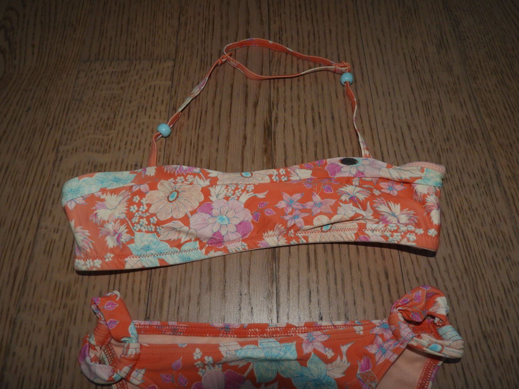 Badekleider & Bikinis: Bikini Kinder Grösse 146/152, orange Blumenmuster – Neu (gemäss Beschreibung) aus Hergiswil NW von Noema2006 2