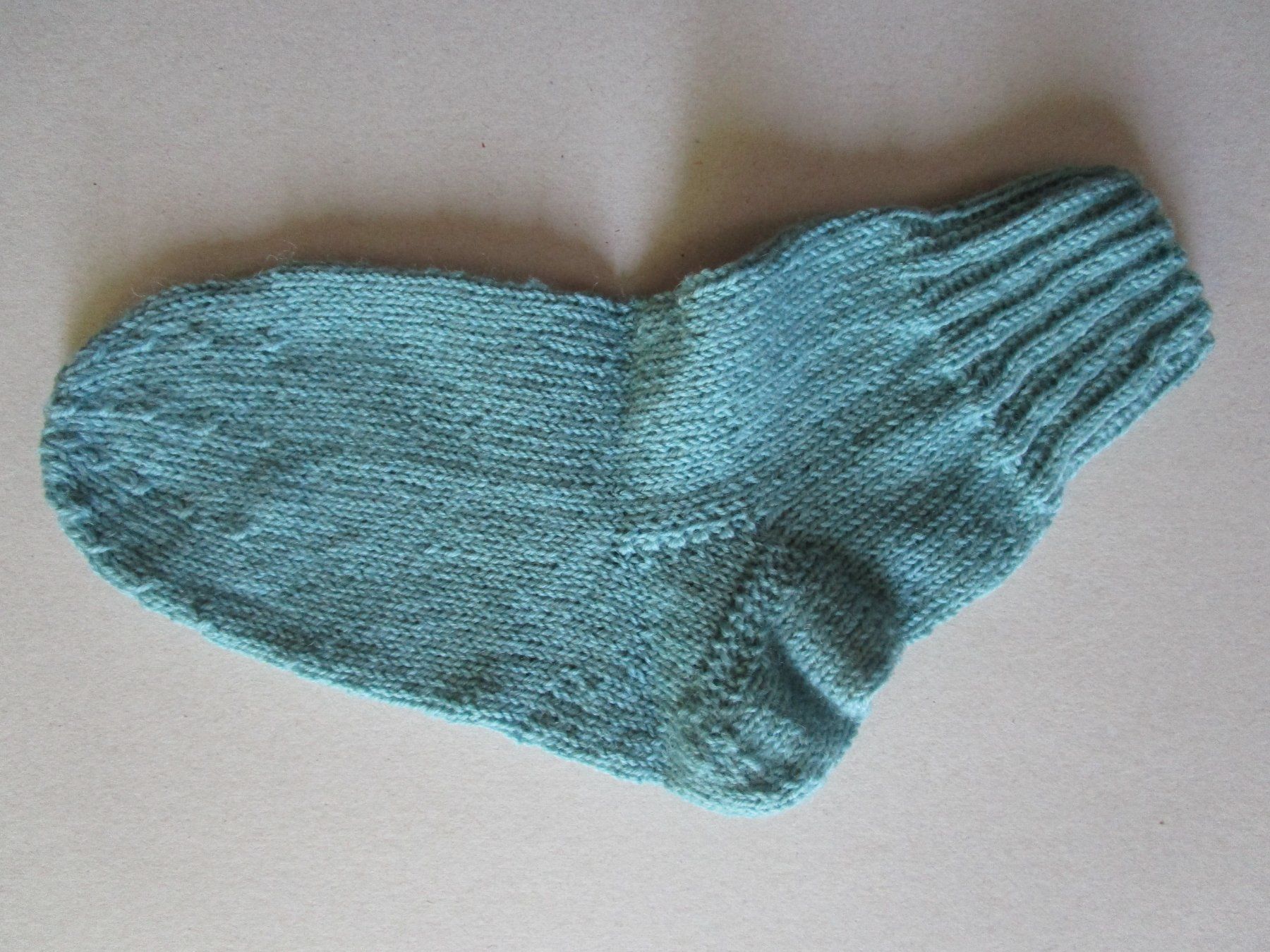 Calze: handgestrickte Socken Gr. 37 – Nuovo (secondo la descrizione) da Ursenbach venduto da gruenblau 2