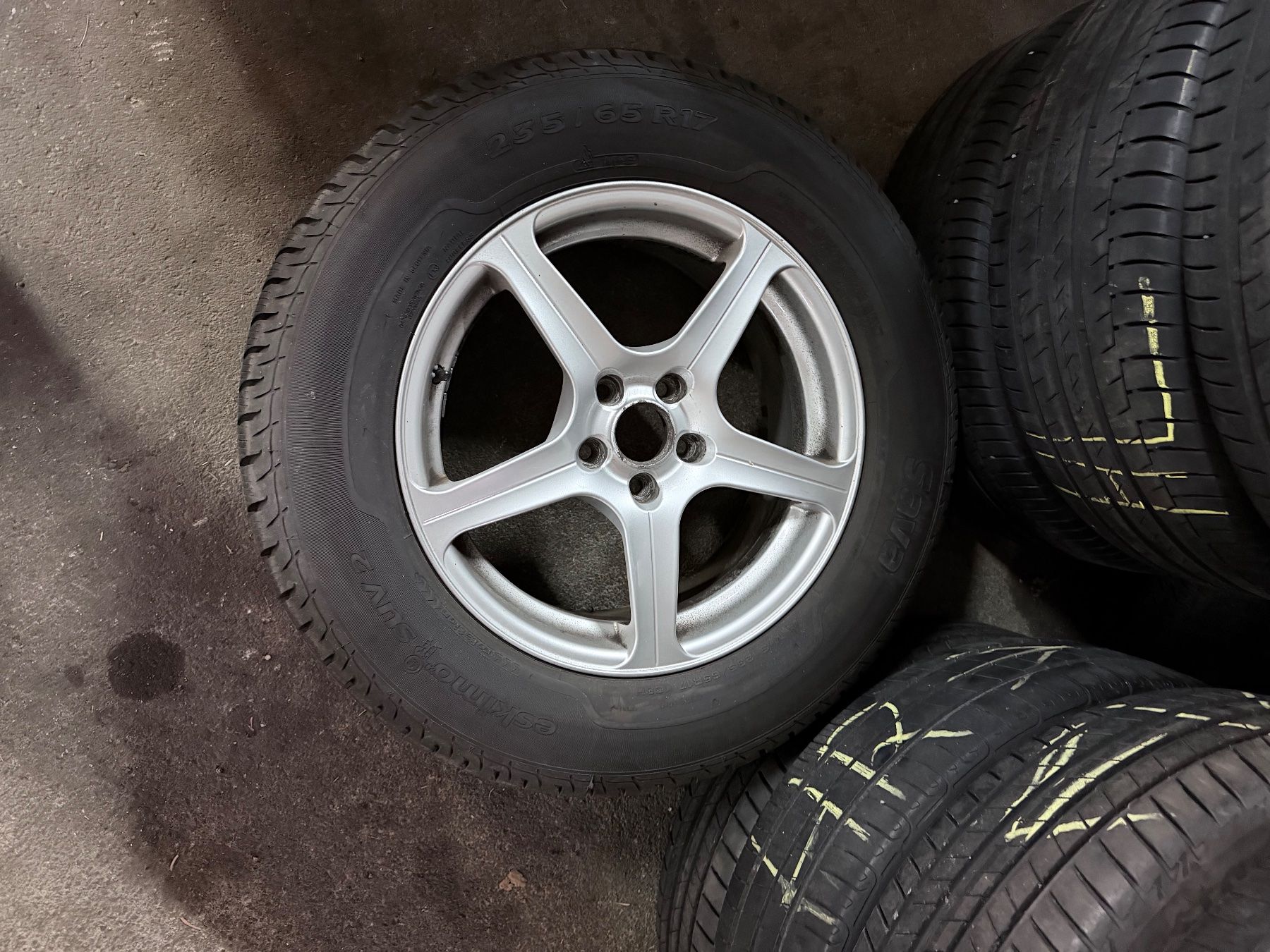 Pneumatici & Ruote complete: Volvo XC60 Winterrad – Usato da Kräiligen venduto da tisala 5