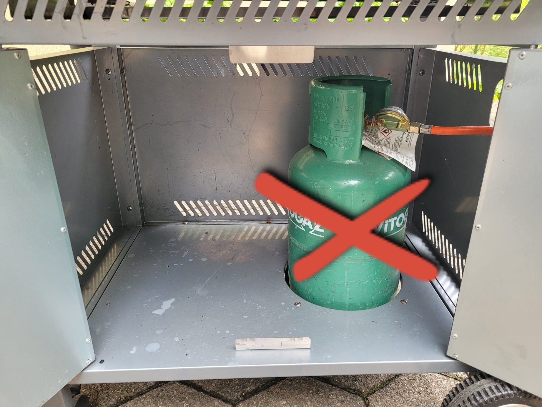 Griglie: ENDERS Gasgrill MONROE – Usato da Burg AG venduto da Camebe 5