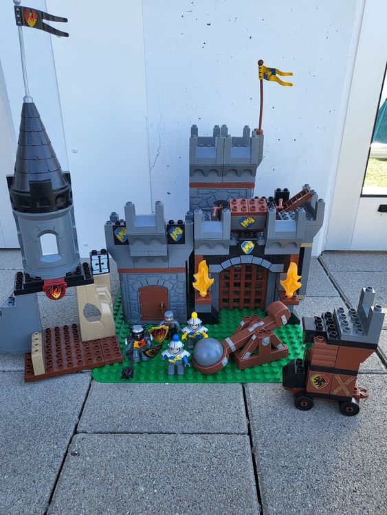 Lego Duplo, Ritterburg, Eigenkreationen mit Figuren/Zubehör (Gebraucht ...