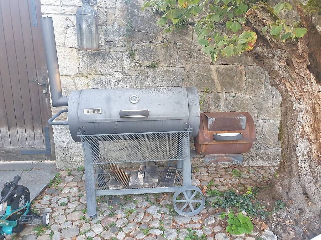 Griglie: Smoker – Usato da Nennigkofen venduto da rbe_bm8k 2