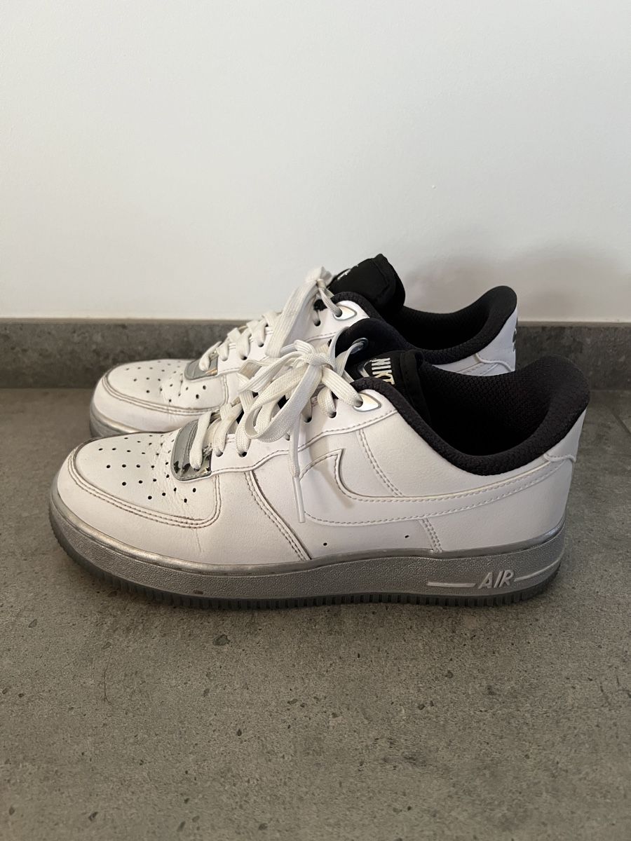Nike Herrenschuhe: Nike air force black - white - silver / Size 40,5 – Gebraucht aus Cama von UnleashdByAna