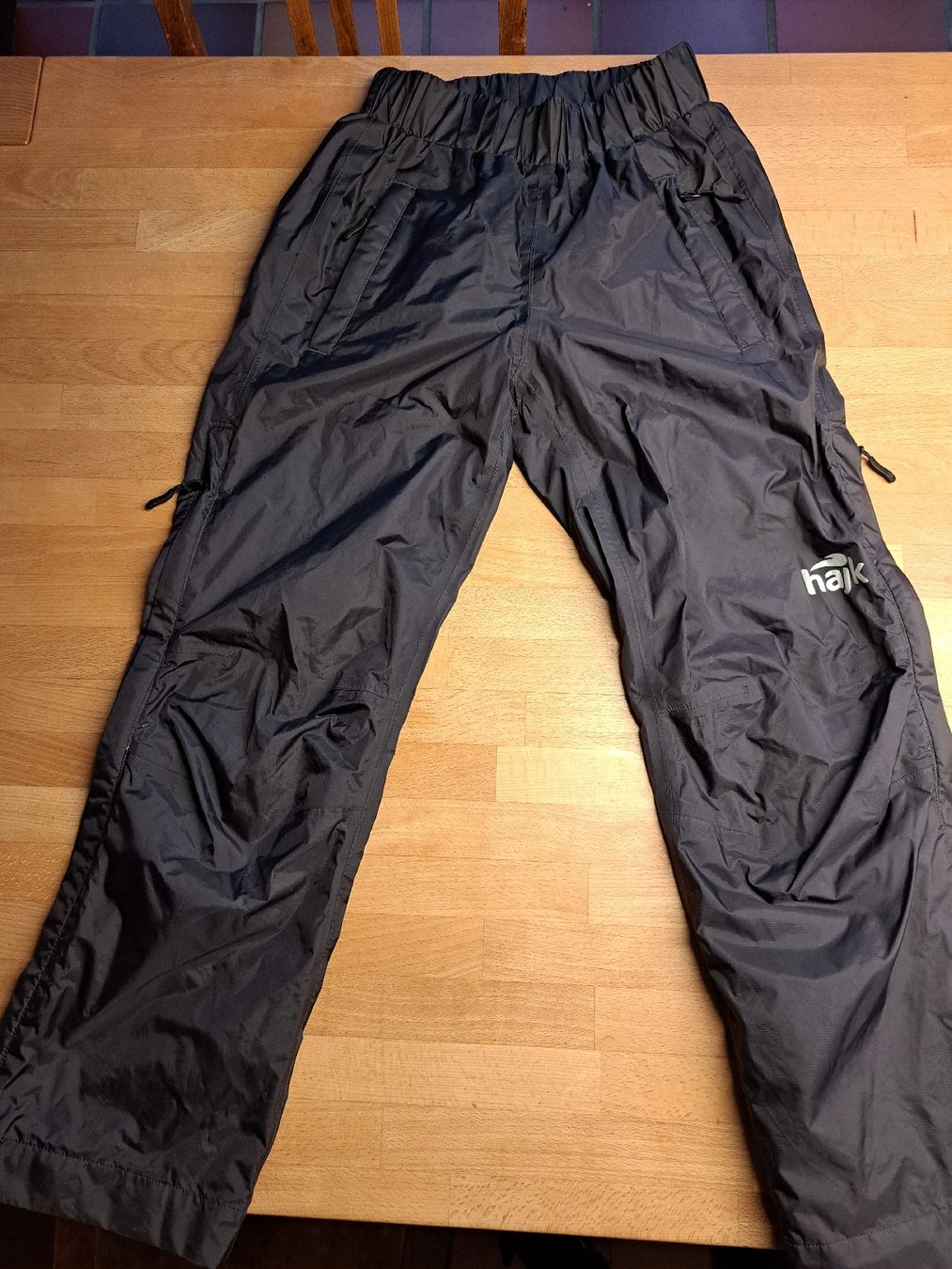 Hosen: Regenhose hajk – Gebraucht aus Eglisau von Alruna